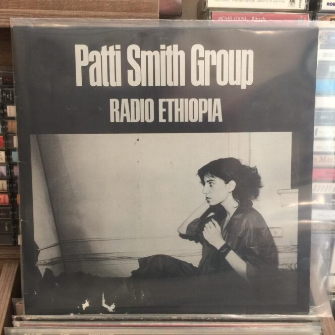 PATTI SMITH GROUP - RADIO ETHIOPIA LP