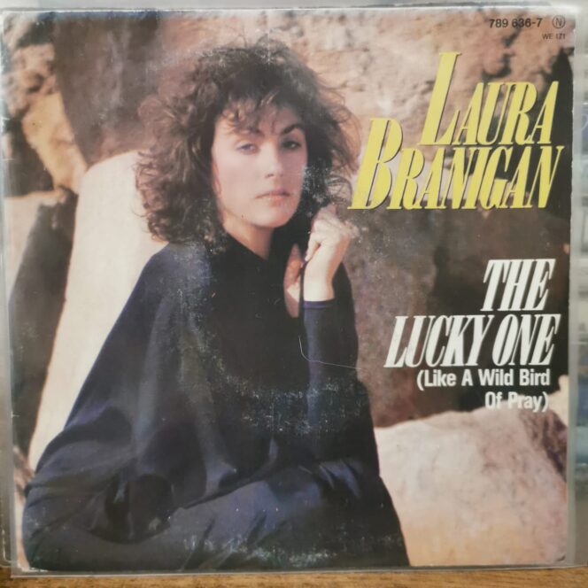 LAURA BRANIGAN - THE LUCKY ONE (LIKE A WILD BIRD OF PRAY) - 45LİK