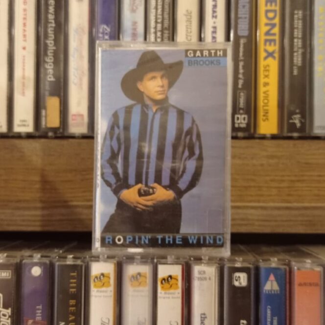 Garth Brooks – Ropin The Wind Kaset ( Sıfır Ambalajında )