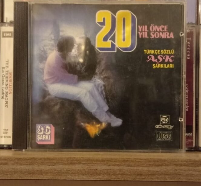 20 Yıl Önce 20 Yıl Sonra – Türkçe Sözlü Aşk Şarkıları 2.EL CD