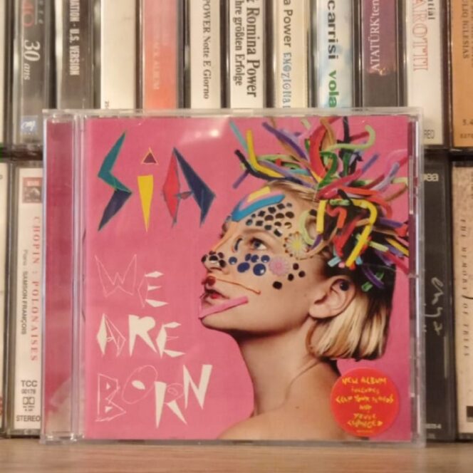 Sia – We Are Born 2.EL CD