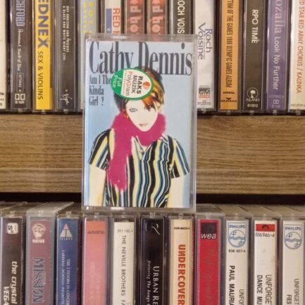 Cathy Dennis – Am I The Kinda Girl - 2.El Kaset