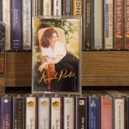 Gloria Estefan – Abriendo Puertas - 2.El Kaset