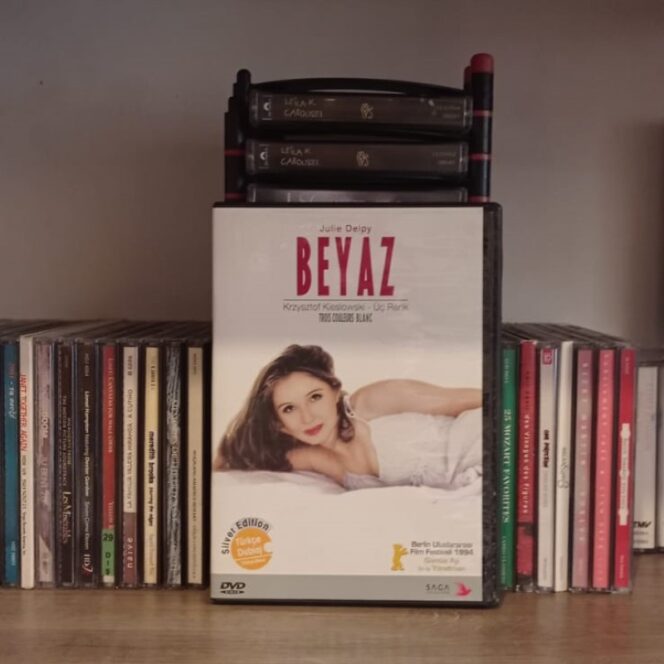 Beyaz - 2.EL DVD