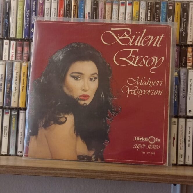 Bülent Ersoy – Mahşeri Yaşıyorum Vinyl, LP, Album Plak (1981 Baskı)